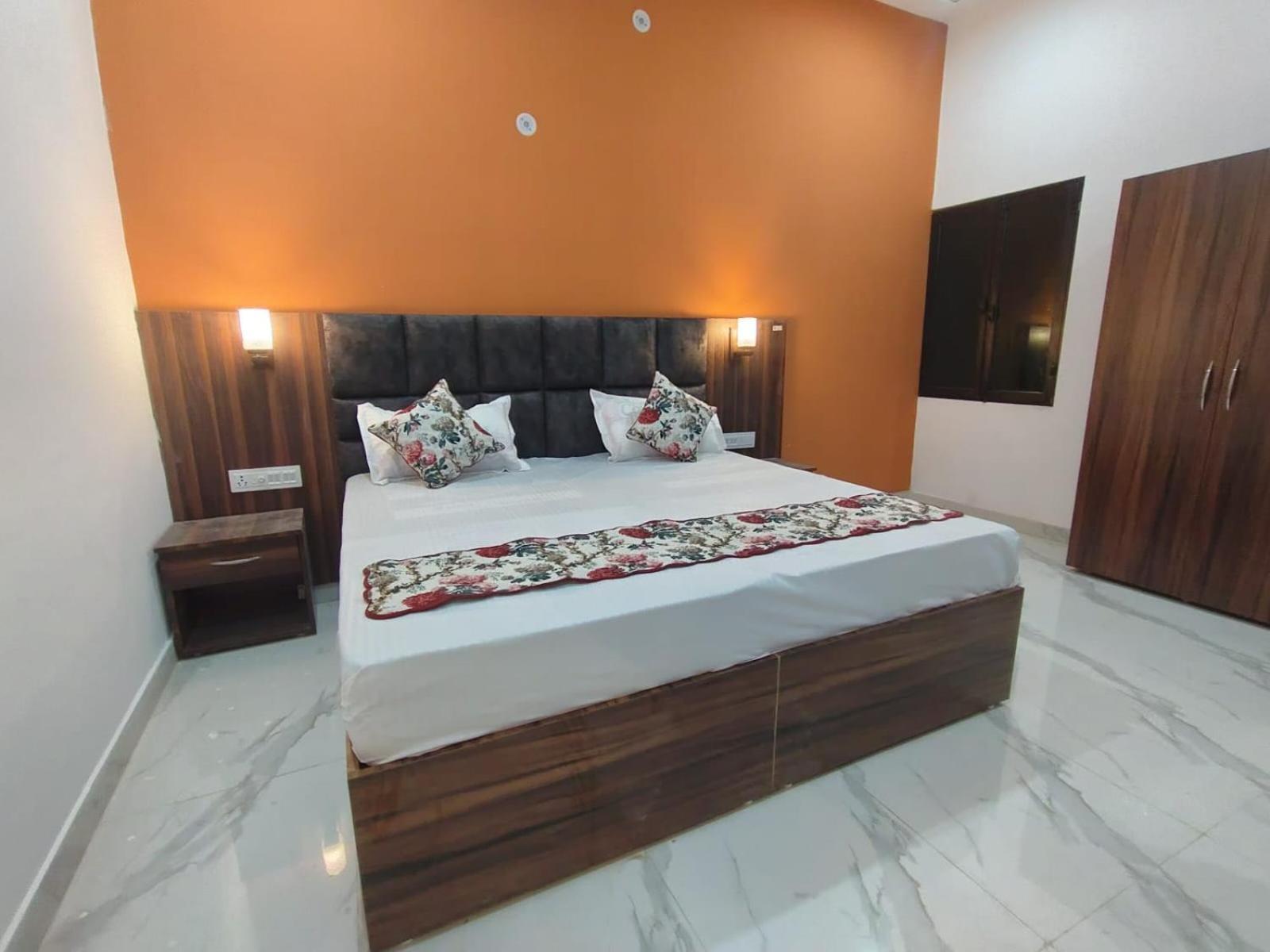 Atithi Inn Khajuraho Luaran gambar