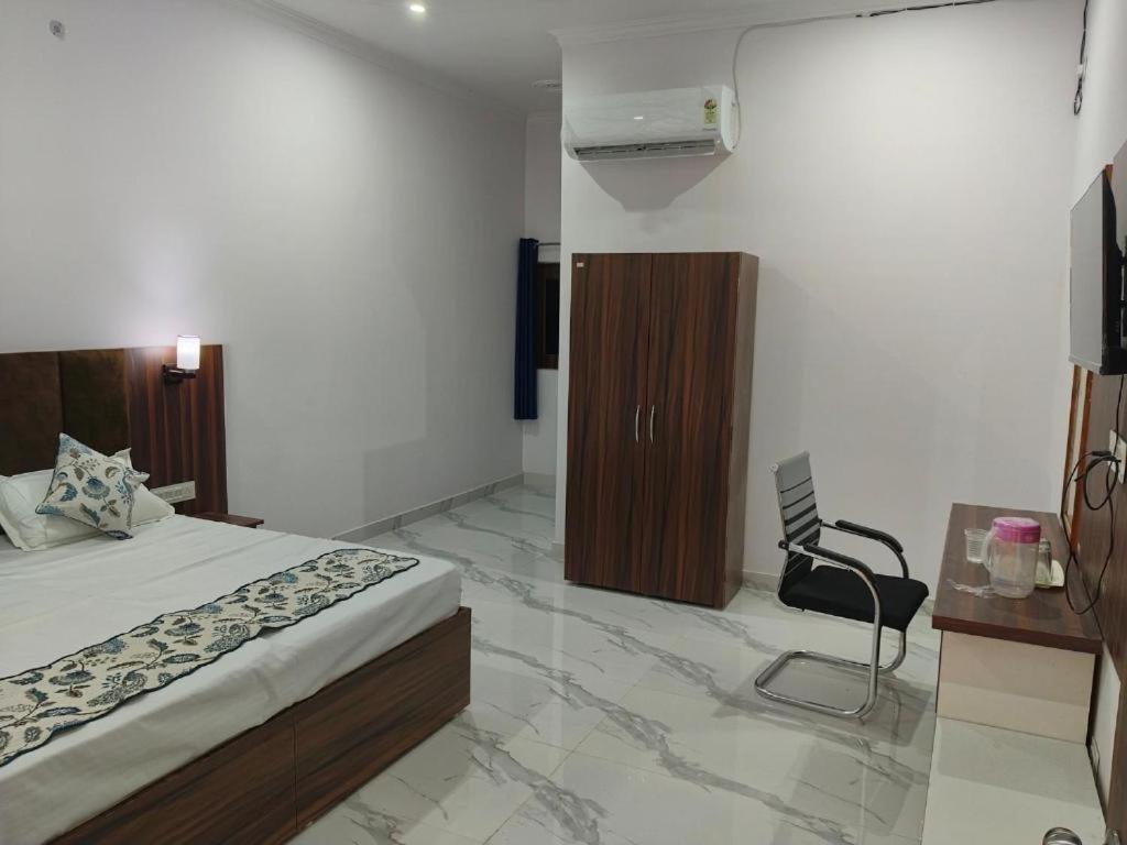 Atithi Inn Khajuraho Luaran gambar